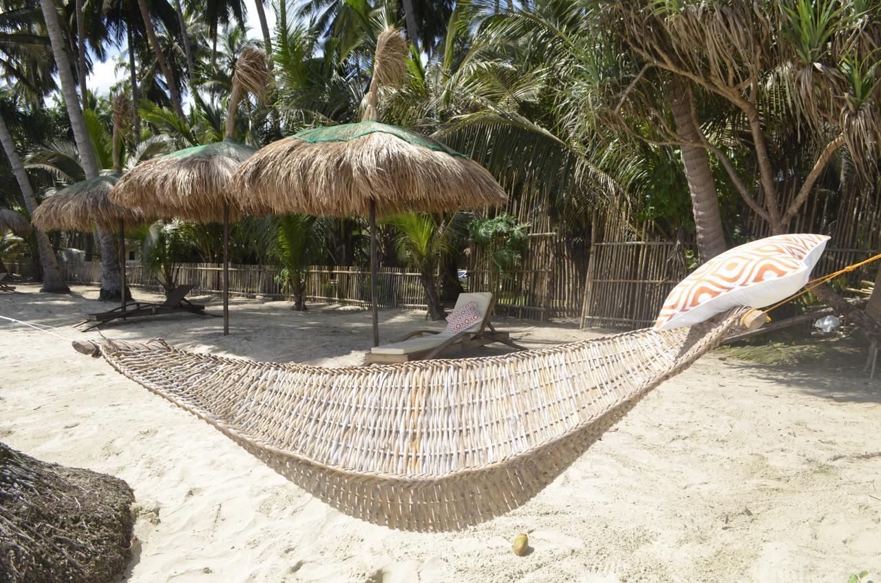 Peace & Love Beach Club Roxas  Exterior photo