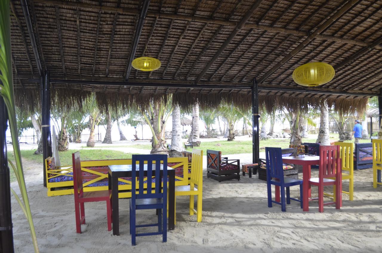 Peace & Love Beach Club Roxas  Exterior photo