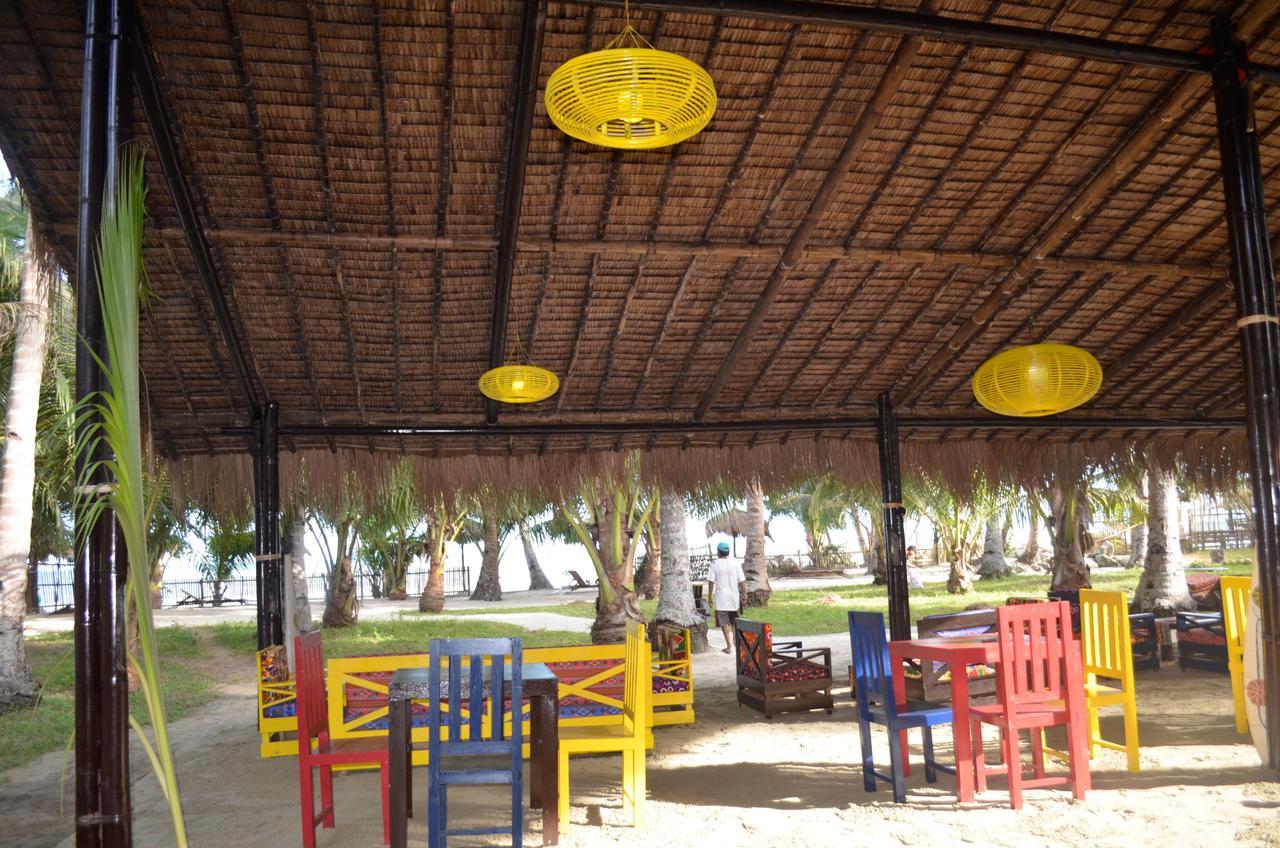 Peace & Love Beach Club Roxas  Exterior photo