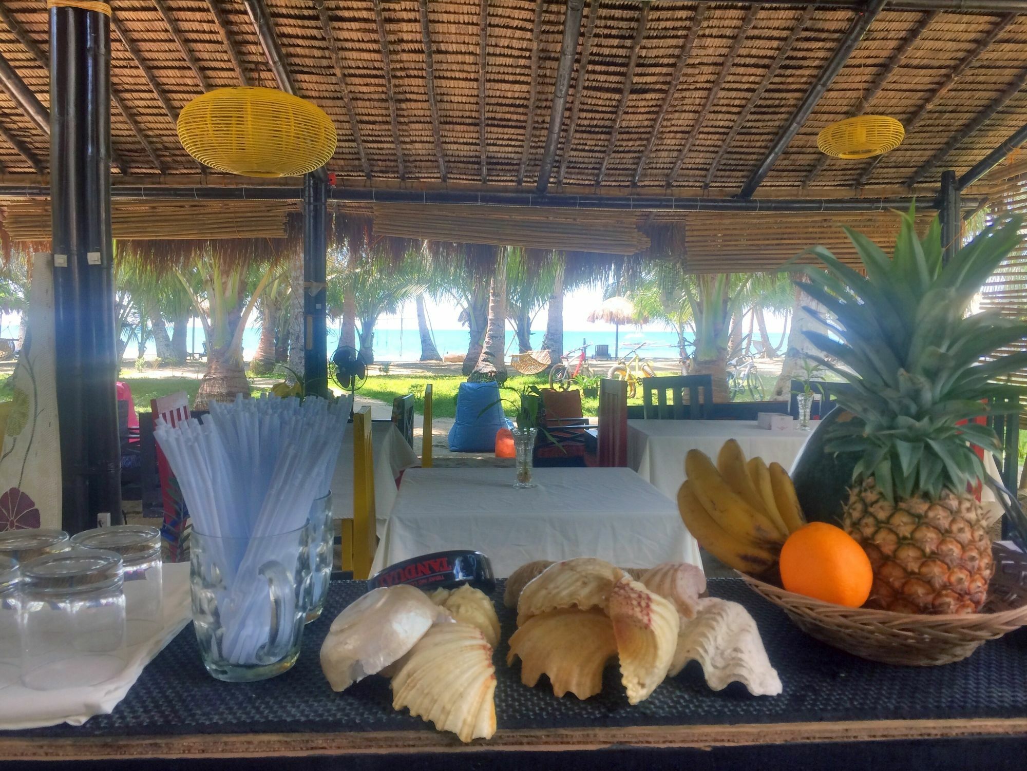 Peace & Love Beach Club Roxas  Exterior photo