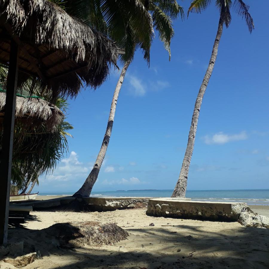 Peace & Love Beach Club Roxas  Exterior photo